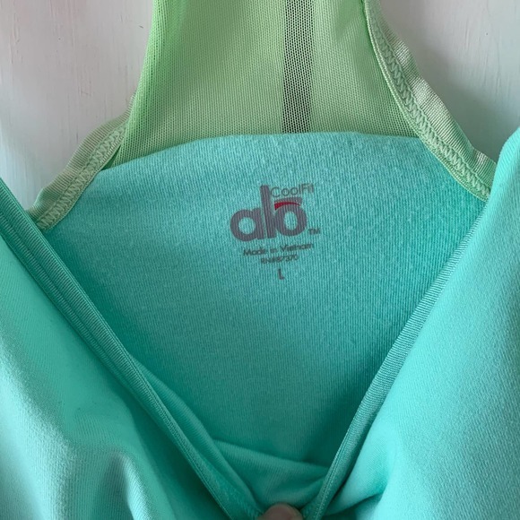 Alo Cool Fit Tank Top Green/Blue size‎ Large - Picture 3 of 4